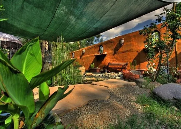 Mile High Ranch Hotel